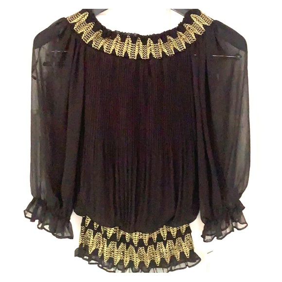 XOXO Tops - XOXO Women’s Shirt